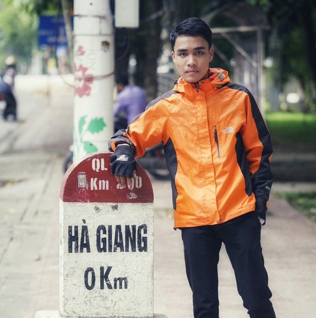 Ngô Quang Trường, chàng trai 9X đam mê 'xê dịch' với 'chất điên'.