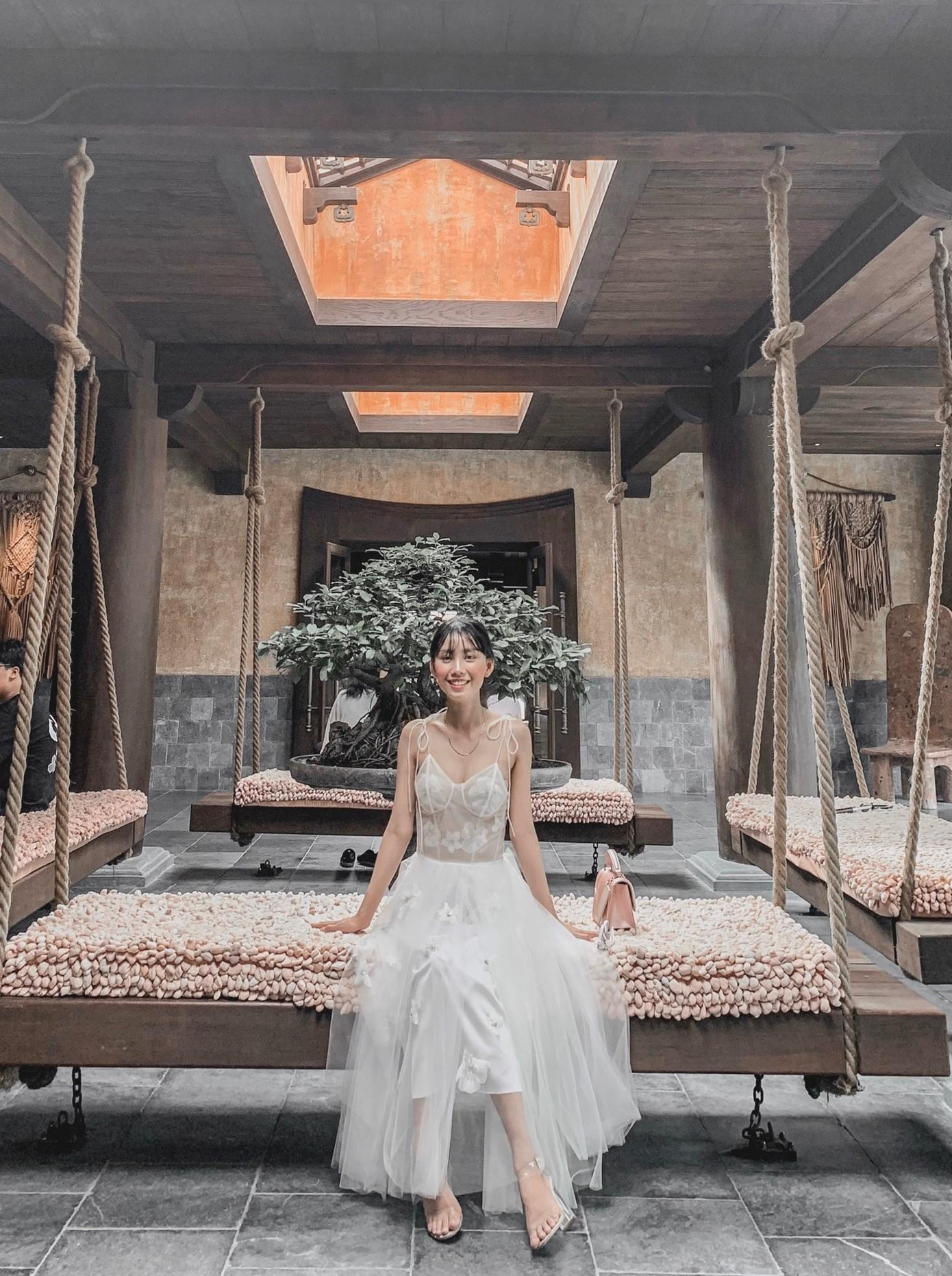 Vẻ ngoài xinh đẹp chẳng thua kém gì hot girl của Trần Lý