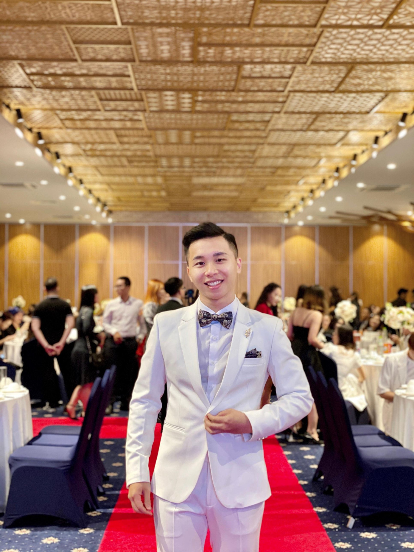 Cuộc sống khó khăn nhưng Dương không từ bỏ niềm tin của mình.