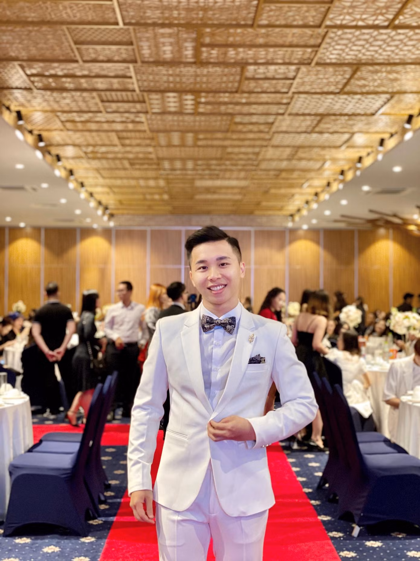 Cuộc sống khó khăn nhưng Dương không từ bỏ niềm tin của mình.
