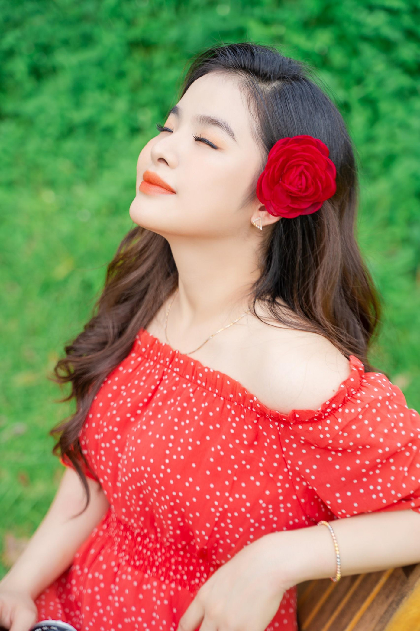 Thái Nguyên sở hữu vẻ đẹp tròn trịa, tràn đầy sức sống. Thái Nguyên sở hữu vẻ đẹp tròn trịa, tràn đầy sức sống.