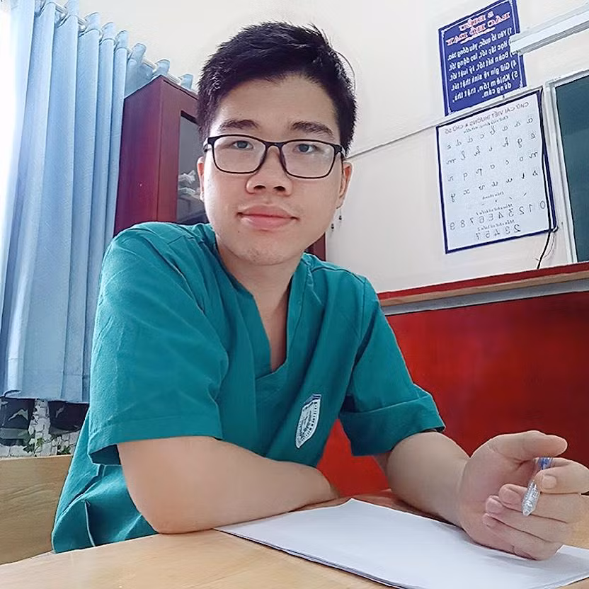 Thượng sĩ Mai Tiến Dũng, sinh viên lớp 50B, Học viện Quân y (Ảnh: NVCC)