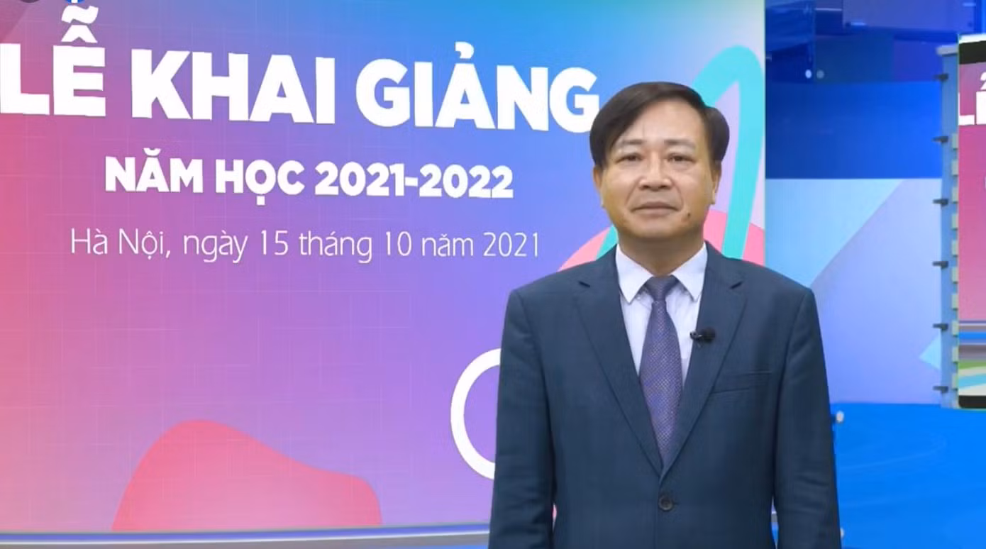 TS. Lê Đắc Sơn – Chủ tịch Hội đồng trường Đại học Đại Nam phát biểu tại Lễ khai giảng.