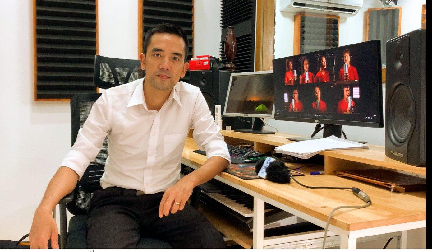 Thầy giáo dạy nhạc Trần Minh Hải