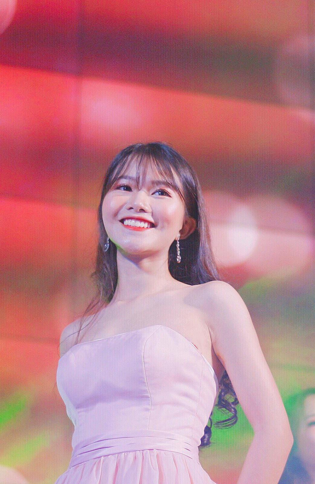 Quỳnh Trang quyết định chọn Học viện Tài chính là trạm dừng chân cho 4 năm Đại học.