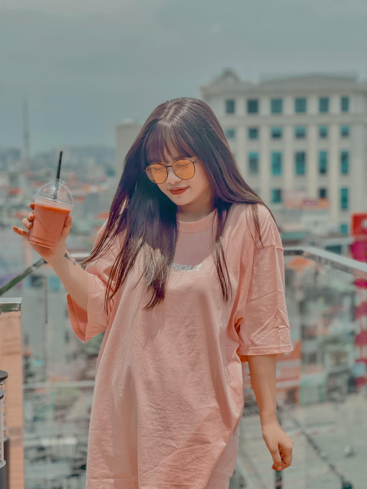 Luôn tự tìm kiếm và nắm bắt cơ hội cho bản thân. Luôn tự tìm kiếm và nắm bắt cơ hội cho bản thân.