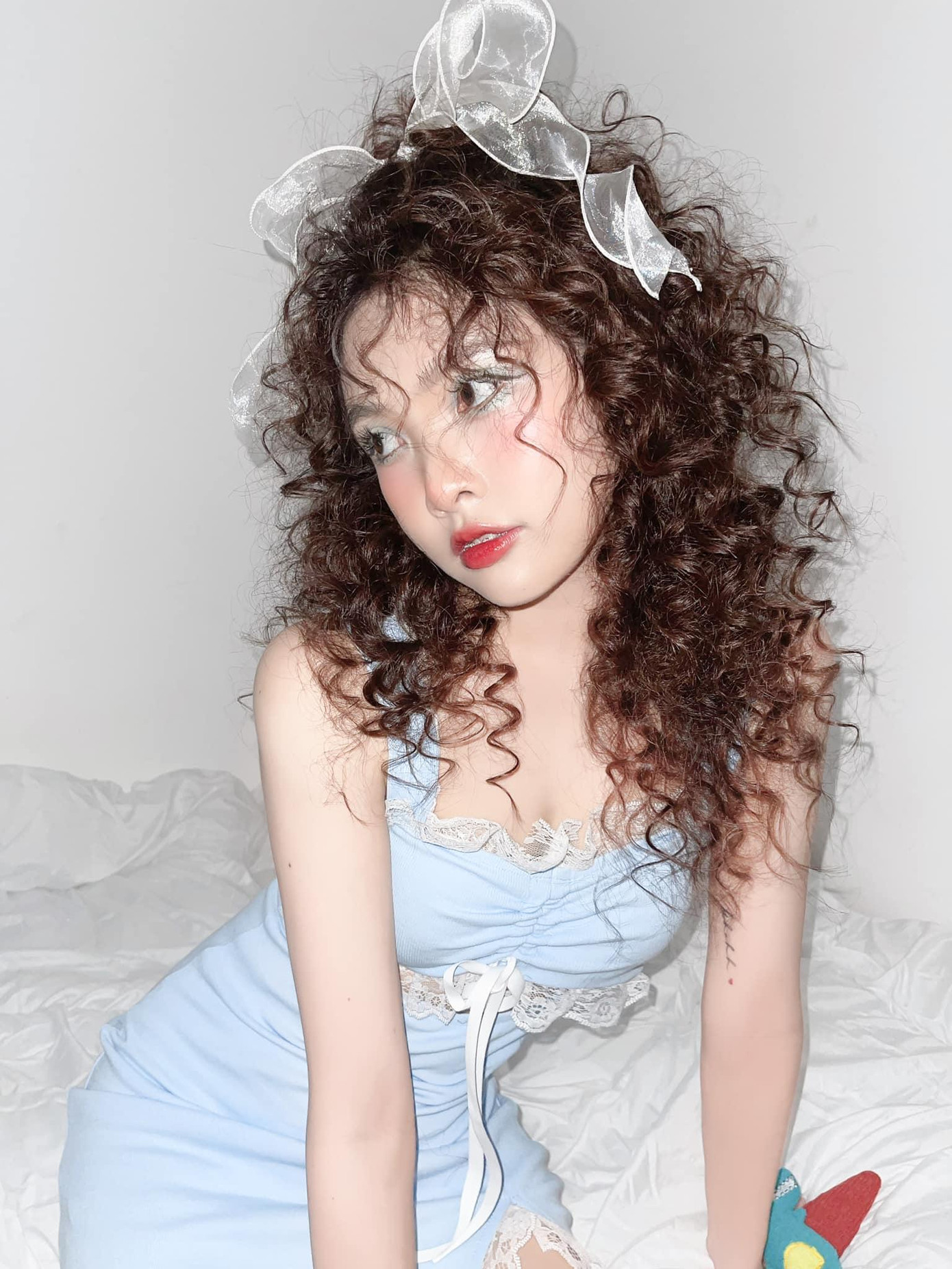 Kiều Thanh tự tin với nhiều phong cách từ cá tính cho tới nữ tính.