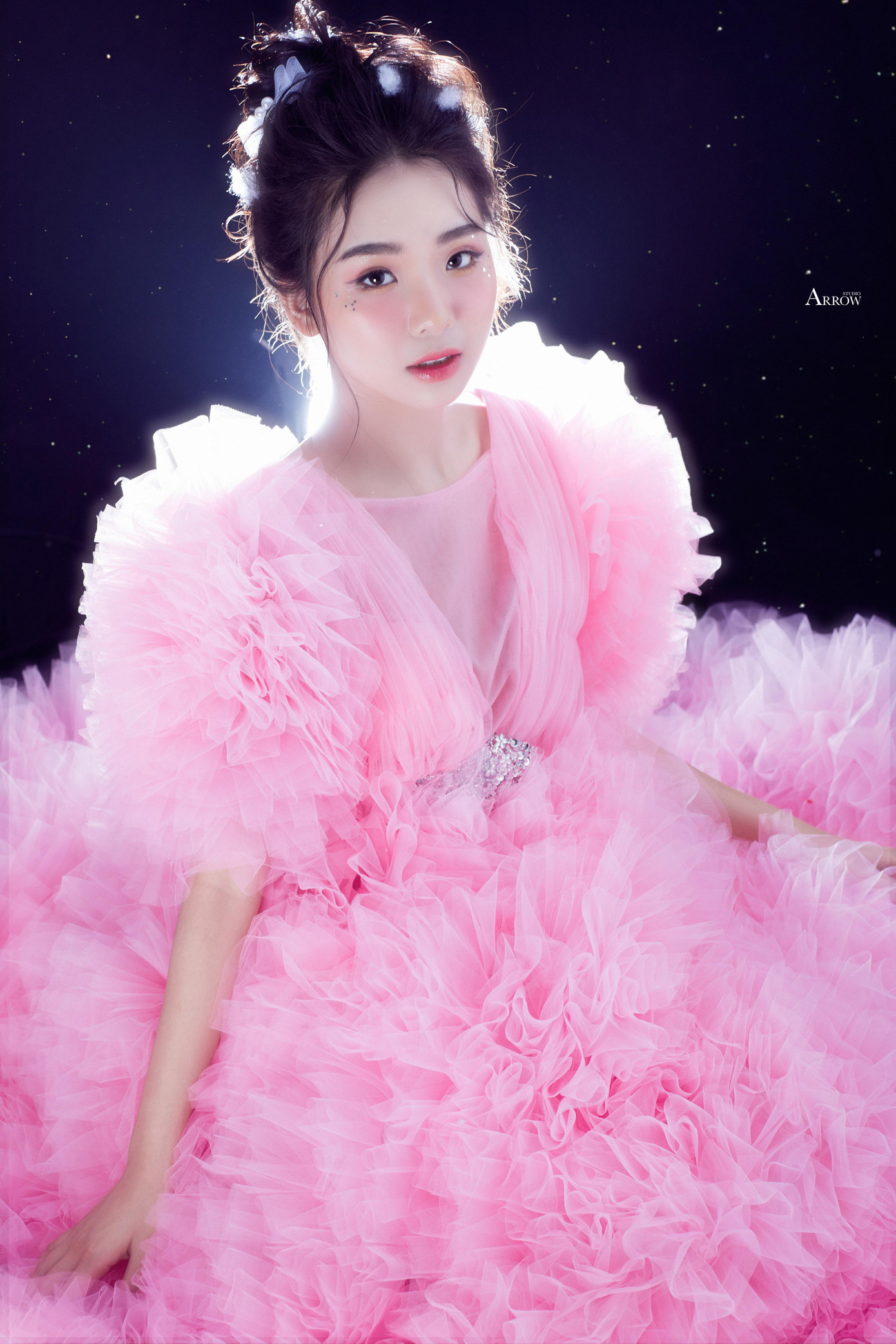 Trúc Linh ‘hóa’ thành nàng công chúa dịu dàng, thuần khiết Trúc Linh ‘hóa’ thành nàng công chúa dịu dàng, thuần khiết