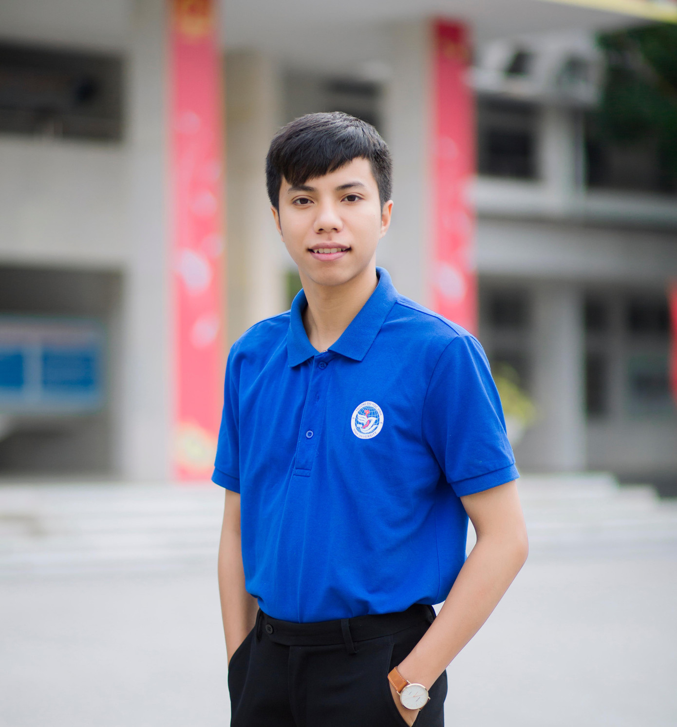 Phan Viết Đại - lớp Báo chí, Trường Khoa học Xã hội và Nhân văn, Trường Đại học Vinh.