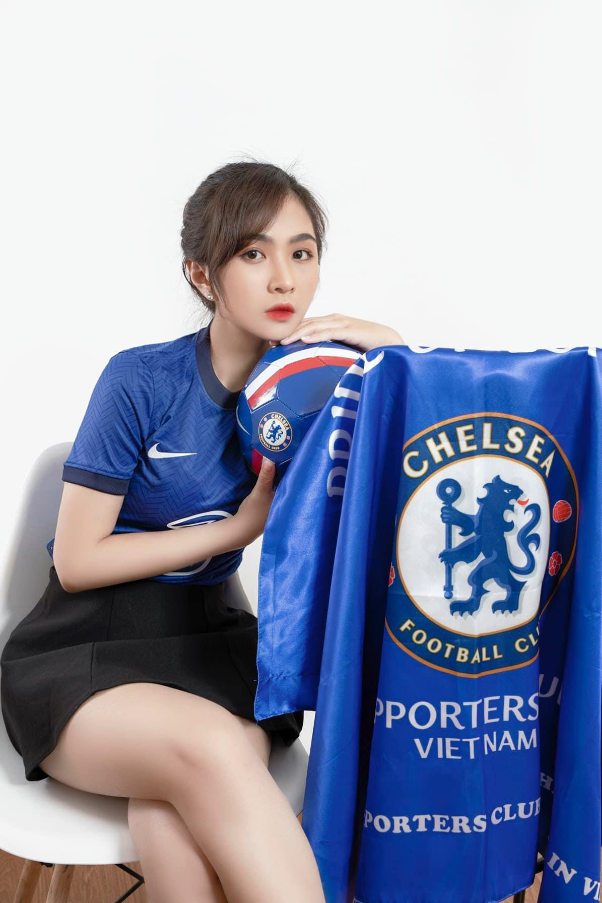 Minh Châu là fan của Câu lạc bộ Chelsea