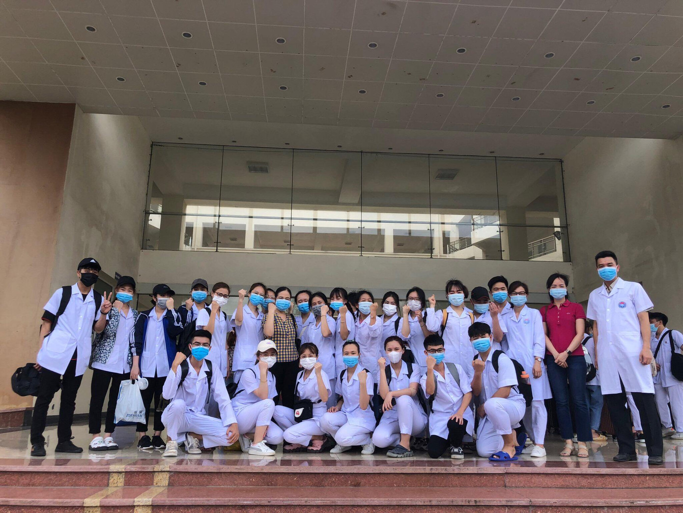 Đoàn hỗ trợ Bắc Giang phòng chống dịch bệnh COVID-19 của trường ĐH Kỹ thuật Y tế Hải Dương. Đoàn hỗ trợ Bắc Giang phòng chống dịch bệnh COVID-19 của trường ĐH Kỹ thuật Y tế Hải Dương.