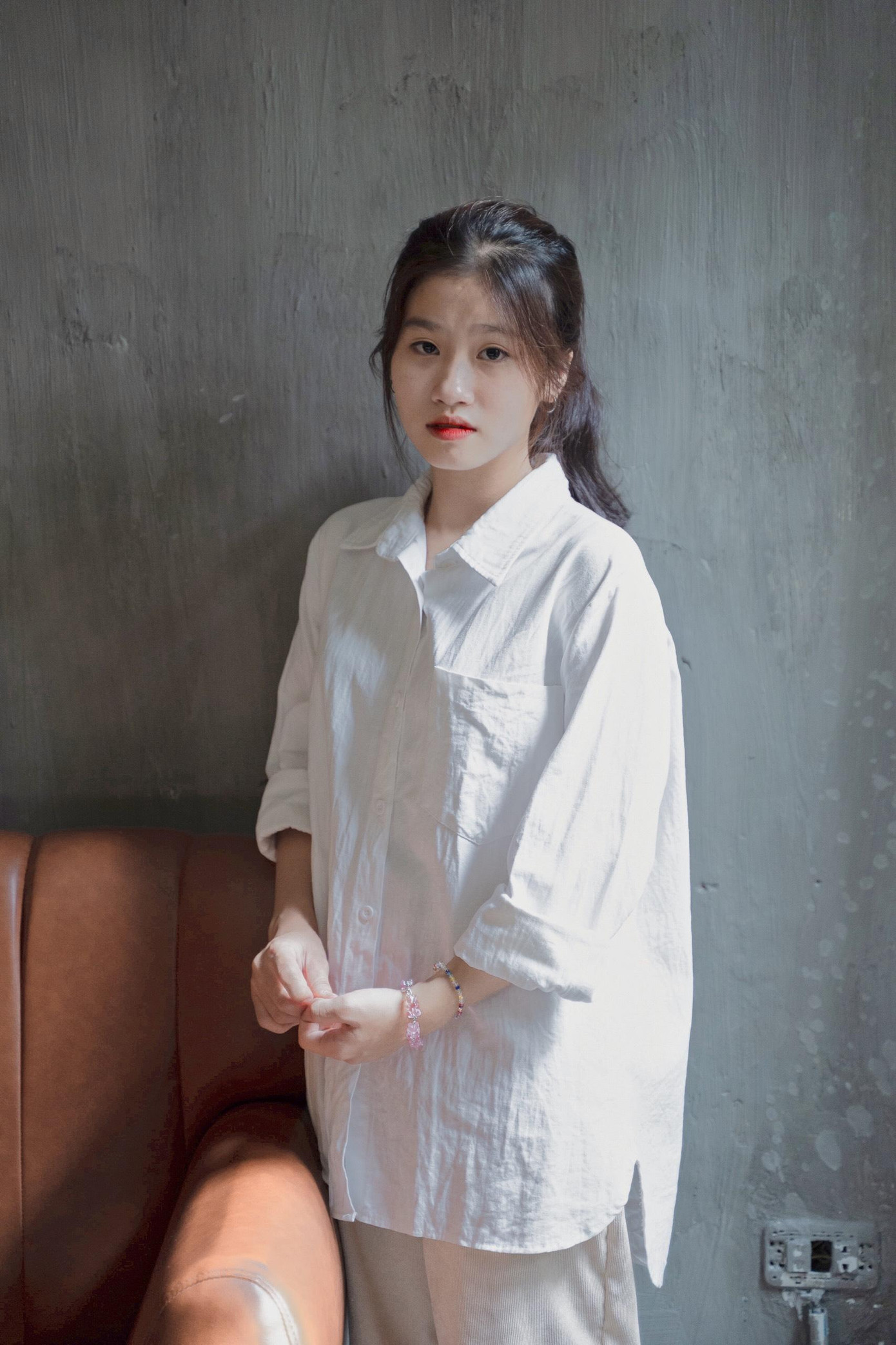 Chân dung cô nàng hot teen Nguyễn Thị Thảo đang được netizen săn đón trong thời gian qua.