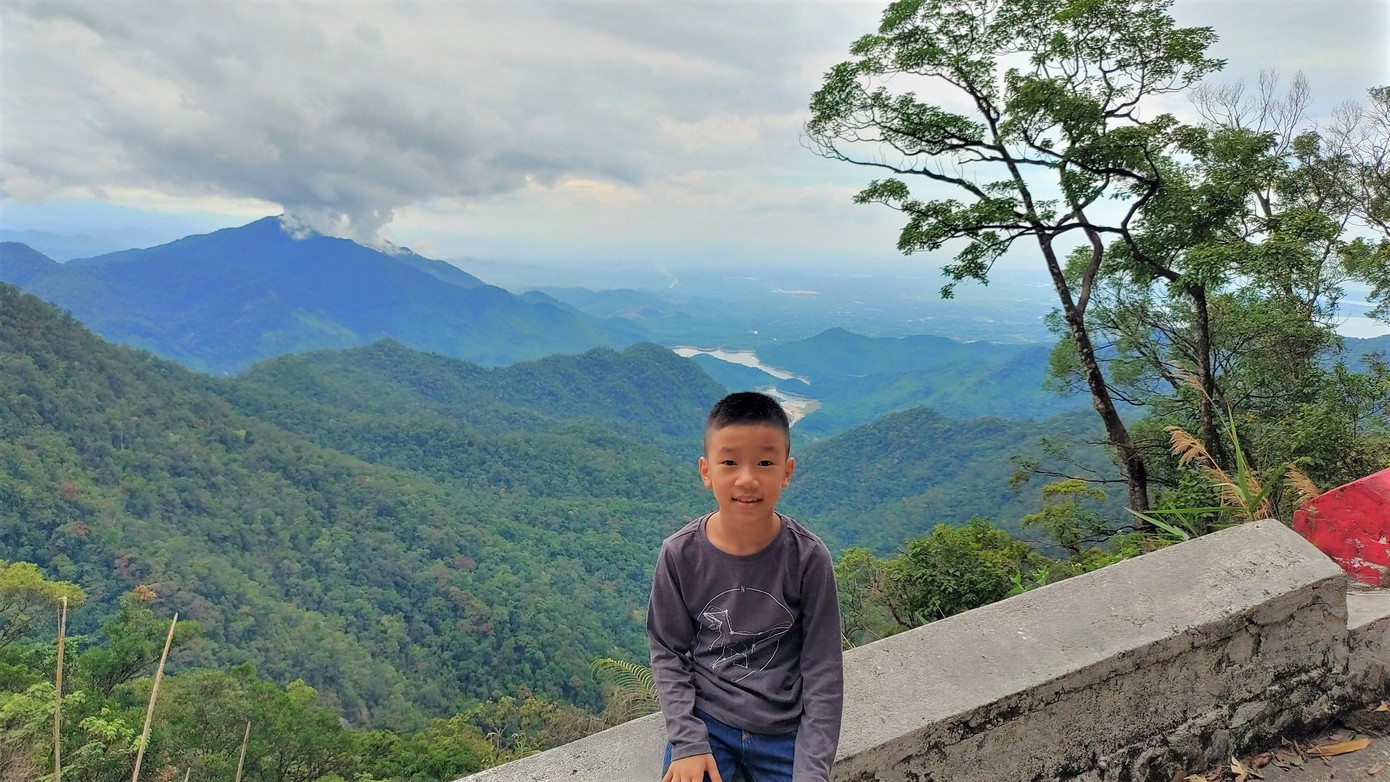 Em Gia Khiêm là học sinh lớp 3 trường Tiểu học Trường An, thành phố Huế.