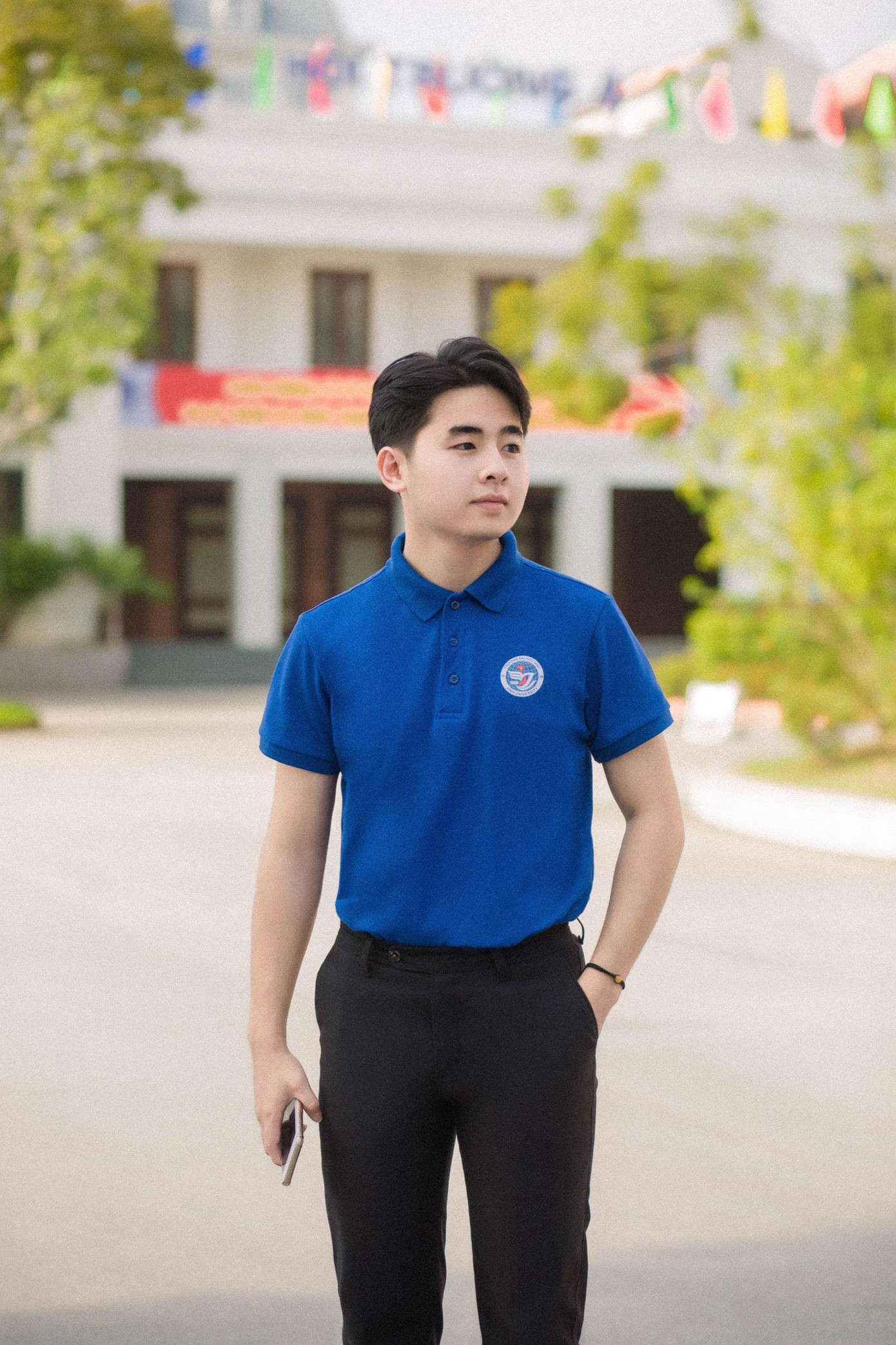 Tiến Dũng sinh ra và lớn lên tại mảnh đất Nam Đàn, quê hương của Chủ tịch Hồ Chí Minh.