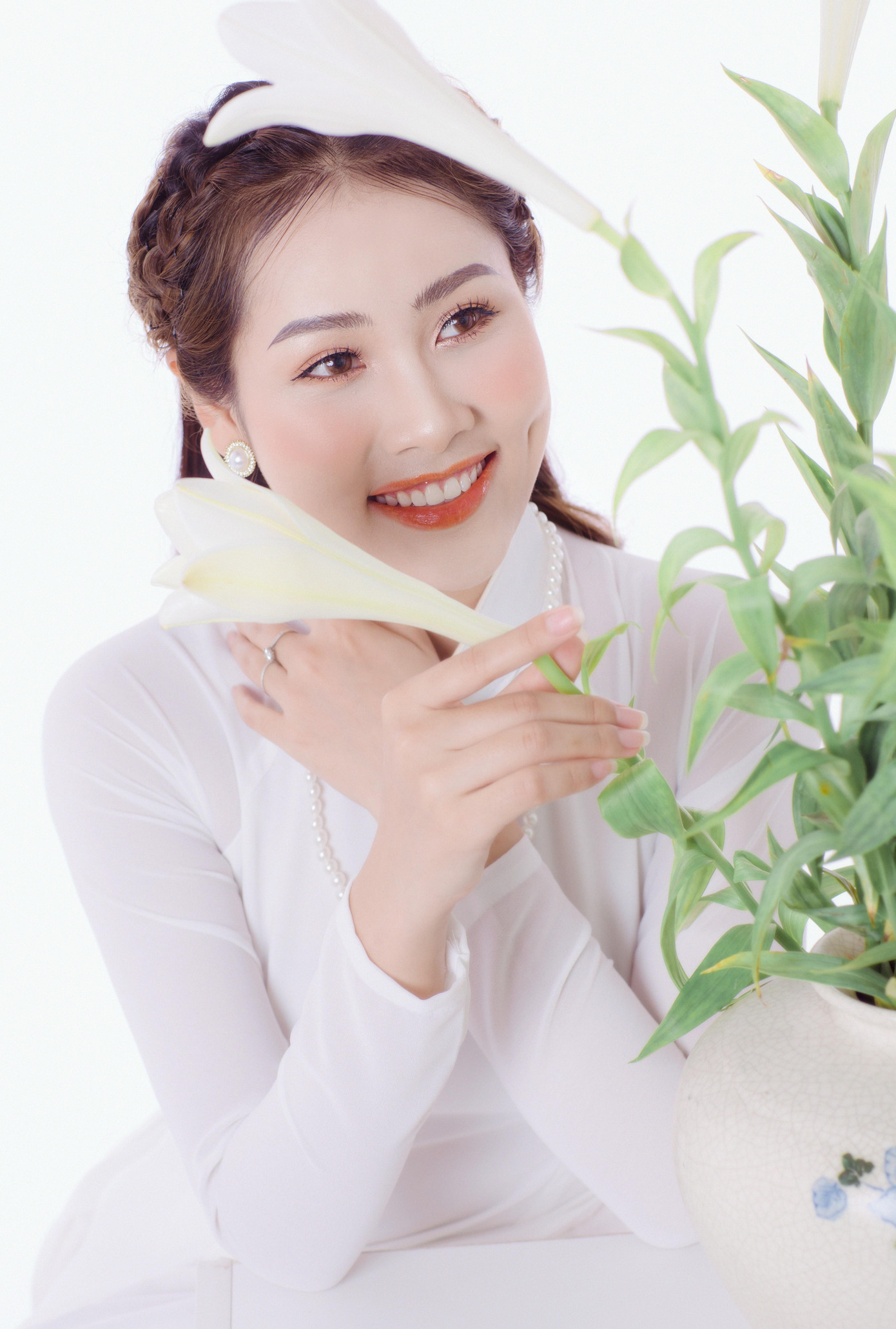 Cô gái Hà Thành quan niệm: “Hãy dùng thái độ tích cực để sống một cuộc đời hoàn mỹ” Cô gái Hà Thành quan niệm: “Hãy dùng thái độ tích cực để sống một cuộc đời hoàn mỹ”