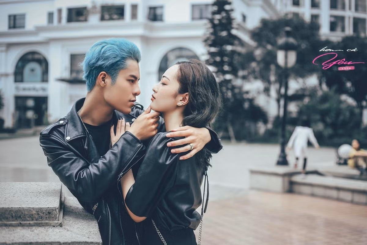 Tình cảm chúng ta trao nhau đã từng mãnh liệt