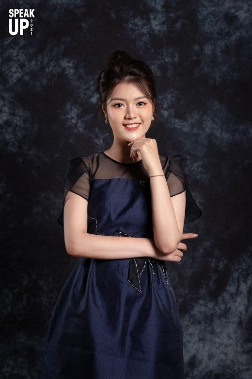 “Trong cuộc sống, chúng ta luôn bận rộn, “nhà bao việc”. Nhưng việc giữ cho gia đình mình luôn hạnh phúc, trọn vẹn mới là điều quan trọng nhất”. Câu nói ghi điểm của Thu Hằng tại đêm Bán kết. “Trong cuộc sống, chúng ta luôn bận rộn, “nhà bao việc”. Nhưng việc giữ cho gia đình mình luôn hạnh phúc, trọn vẹn mới là điều quan trọng nhất”. Câu nói ghi điểm của Thu Hằng tại đêm Bán kết.