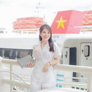 Thụy Vy khẳng định sứ mệnh của bản thân qua việc kinh doanh thiết kế. Ảnh: NVCC Thụy Vy khẳng định sứ mệnh của bản thân qua việc kinh doanh thiết kế. Ảnh: NVCC