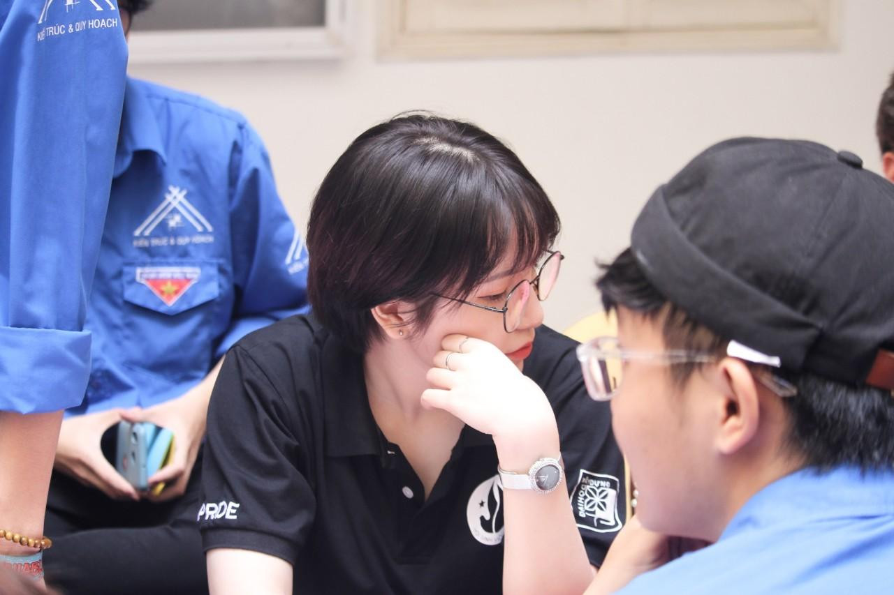 Nhờ tham gia các hoạt động Hoàng Anh mở rộng thêm mối quan hệ Nhờ tham gia các hoạt động Hoàng Anh mở rộng thêm mối quan hệ