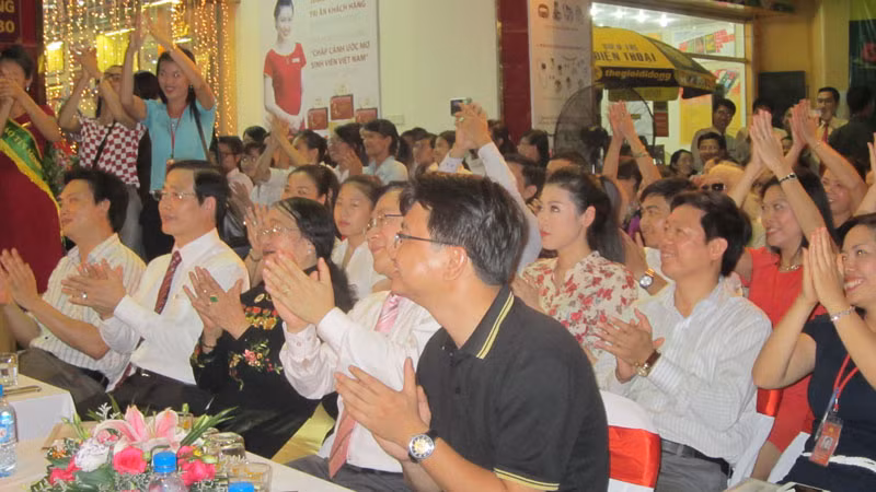 Ban tổ chức chương trình 