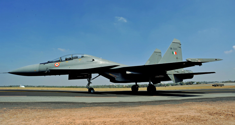 Máy bay tiêm kích Nga Su-30MKI