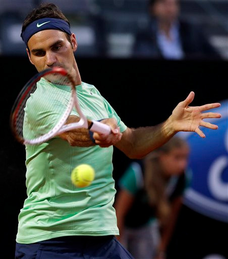 Roger Federer cũng có thắng lợi cần thiết. Roger Federer cũng có thắng lợi cần thiết