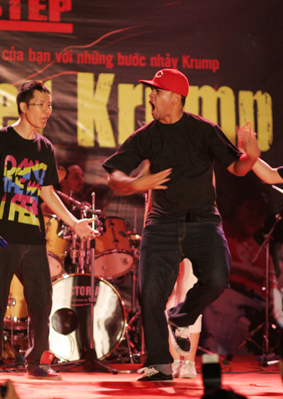 Người nhảy luôn 