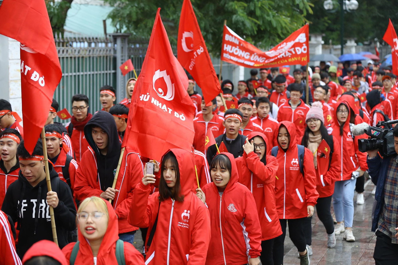 Chủ nhật Đỏ tô đậm triết lý sống nhân ái của người Việt Nam ảnh 37