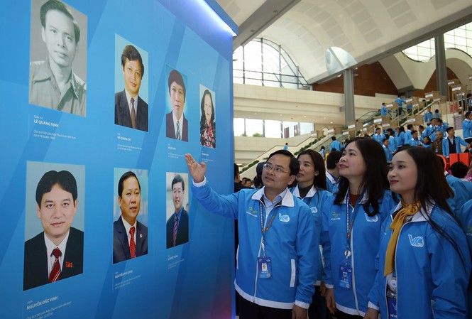 Thủ tướng Nguyễn Xuân Phúc: Mong thanh niên khởi nghiệp mạnh mẽ hơn ảnh 30