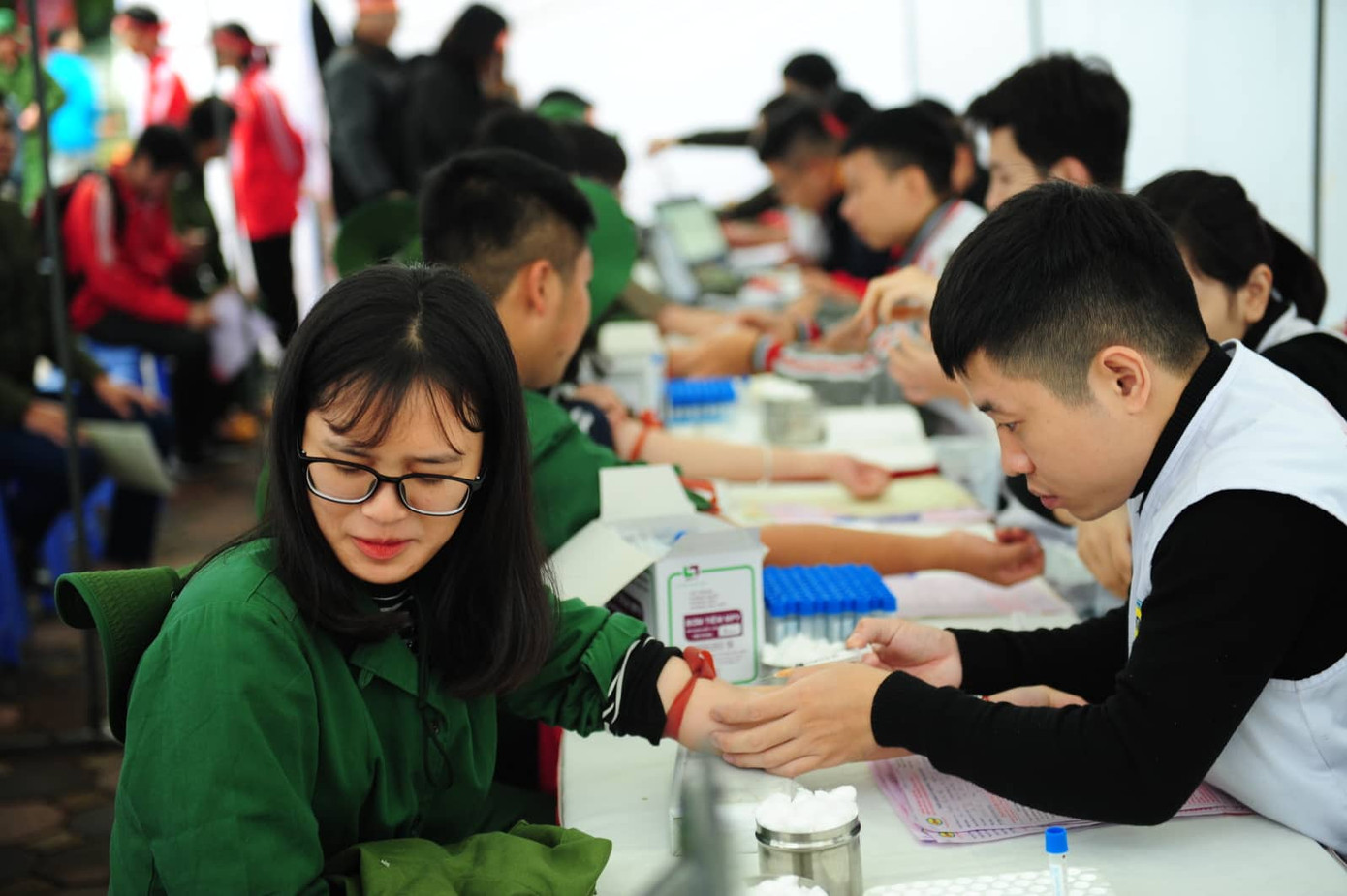 Chủ nhật Đỏ tô đậm triết lý sống nhân ái của người Việt Nam ảnh 59