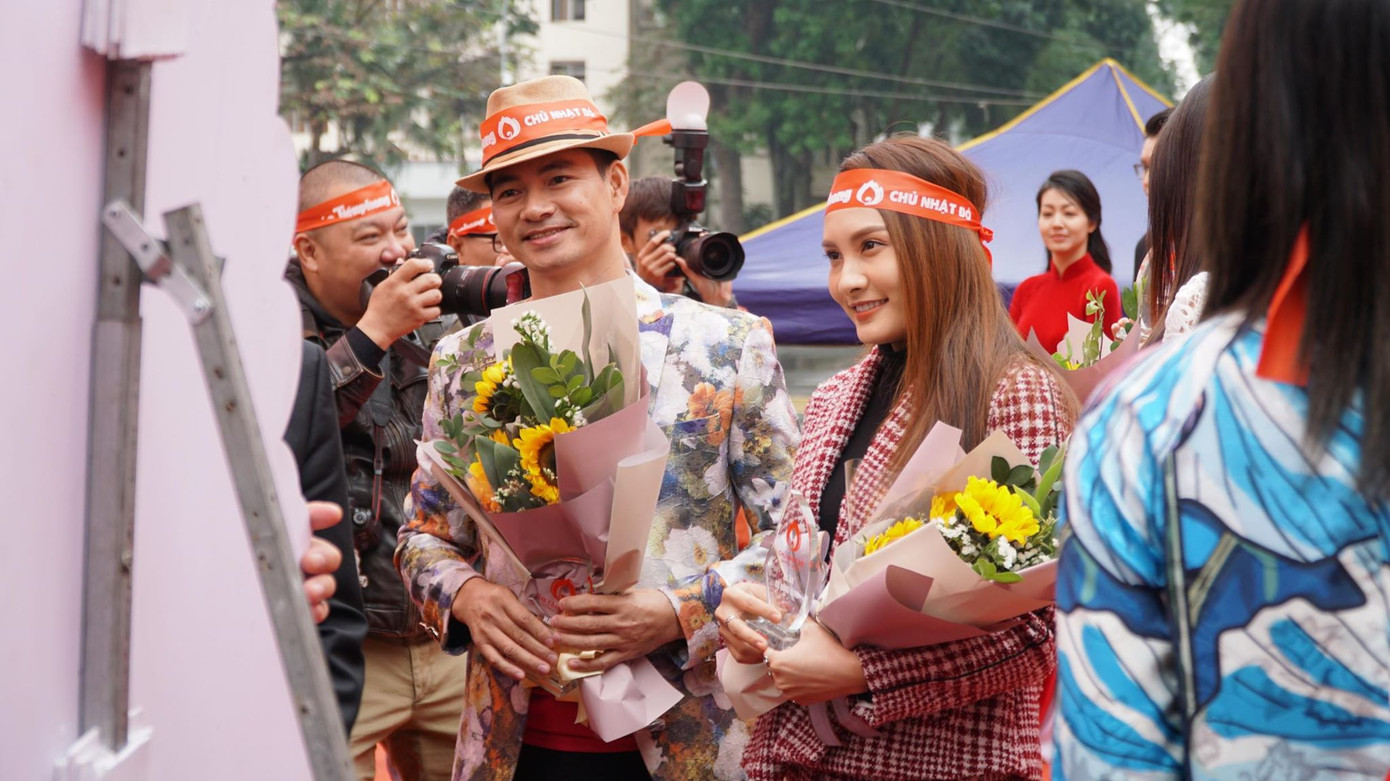 Chủ nhật Đỏ tô đậm triết lý sống nhân ái của người Việt Nam ảnh 15