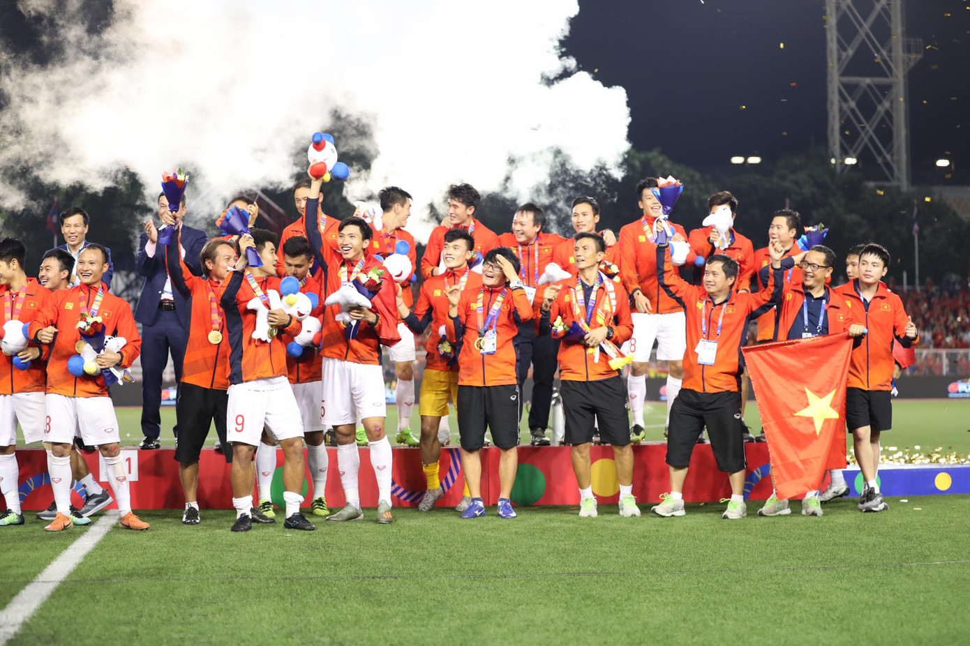 Chiến thắng là mồ hôi nước mắt, là nỗ lực vượt qua giới hạn bản thân ảnh 20