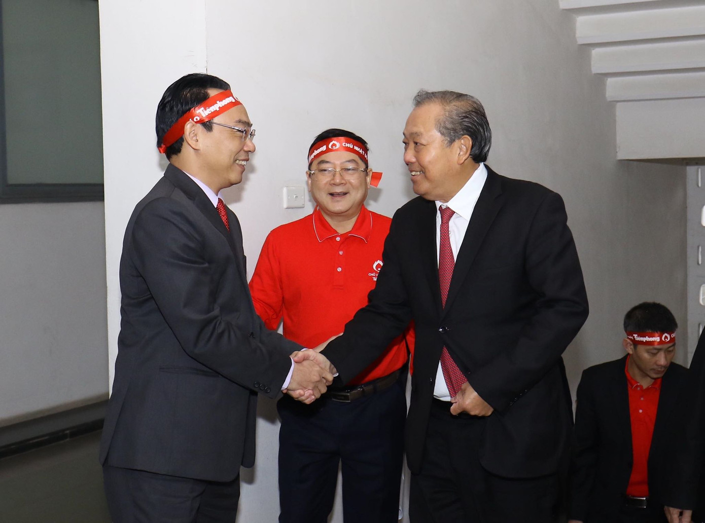 Chủ nhật Đỏ tô đậm triết lý sống nhân ái của người Việt Nam ảnh 54