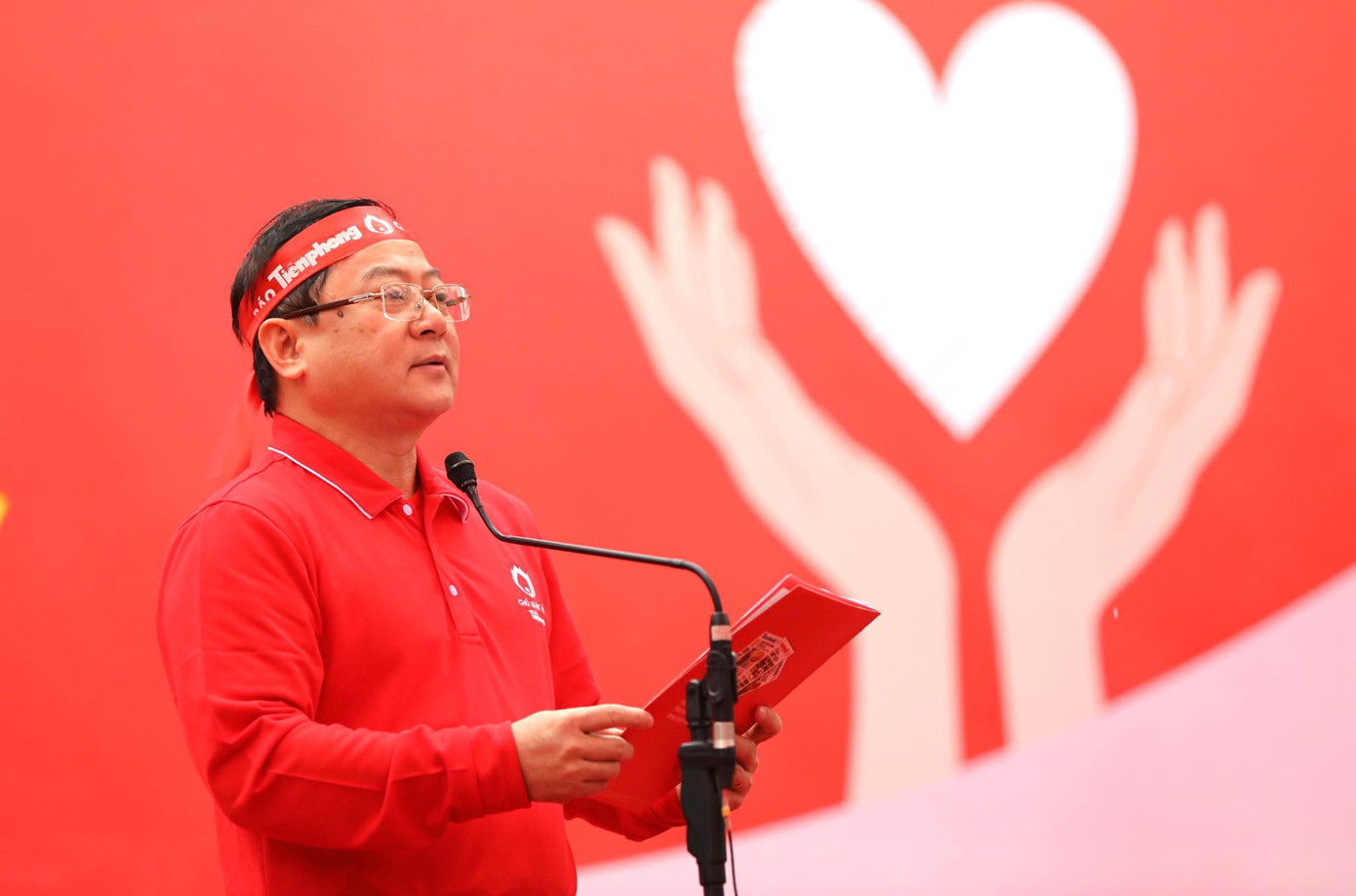 Chủ nhật Đỏ tô đậm triết lý sống nhân ái của người Việt Nam ảnh 27