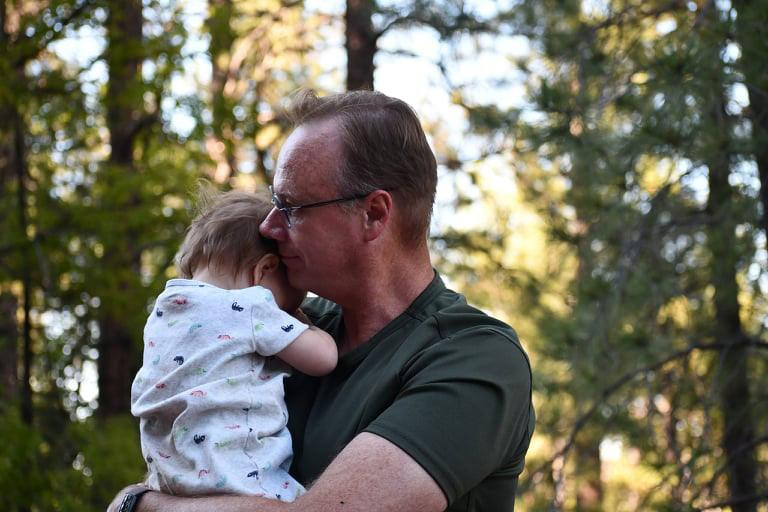 Anh Mike là người rất chu đáo, giỏi chăm sóc con cái Anh Mike là người rất chu đáo, giỏi chăm sóc con cái