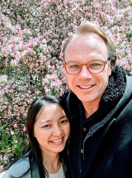 Trải qua biến cố, anh chị càng trân trọng và yêu thương nhau nhiều hơn Trải qua biến cố, anh chị càng trân trọng và yêu thương nhau nhiều hơn