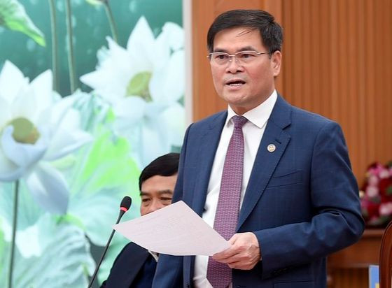 Ông Bùi Văn Khắng - tân Thứ trưởng Bộ Tài chính. Ông Bùi Văn Khắng - tân Thứ trưởng Bộ Tài chính.