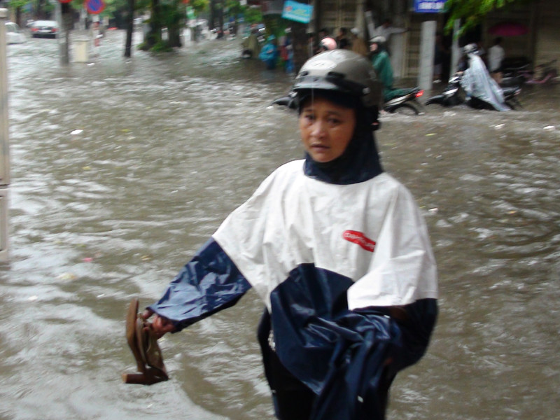 Mênh mông biển nước