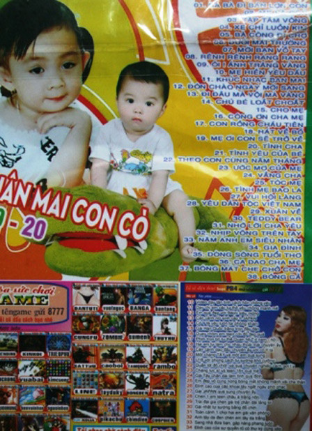 Đĩa ca nhạc tuyển tập những ca khúc thiếu nhi “Xuân Mai con cò 19 - 20” in hình ảnh thiếu nữ ăn mặc gợi cảm với tư thế khiêu gợi.