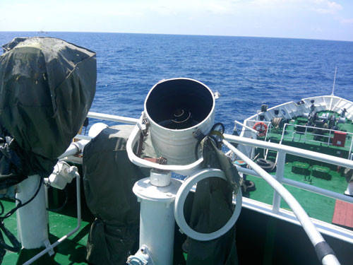 Cuộc tấn công bằng 'bom' nước ảnh 4