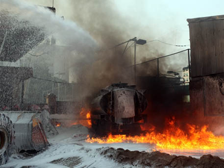 Hiện trường vụ cháy ở trạm xăng 2B Trần Hưng Đạo. Ảnh: Minh Đức