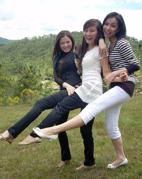 Nhan sắc Lý Nhã Kỳ thuở mới gia nhập showbiz đến hiện tại ảnh 4