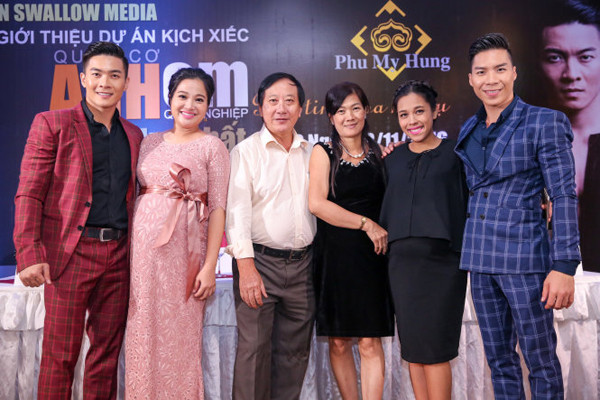 Người truyền đam mê xiếc cho Quốc Cơ - Quốc Nghiệp là ai? ảnh 1