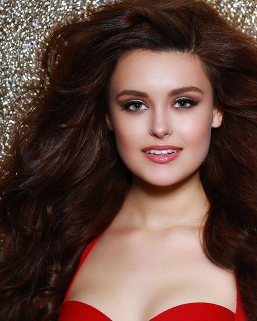 Sửng sốt vì các thí sinh chung kết Hoa hậu Nga 2018 quá đẹp ảnh 8