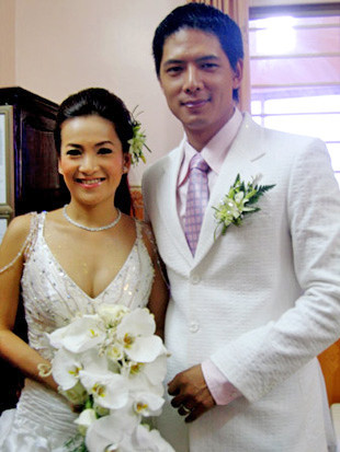 Anh Thơ: Bình Minh vẫn lãng mạn như thuở hẹn hò ảnh 6