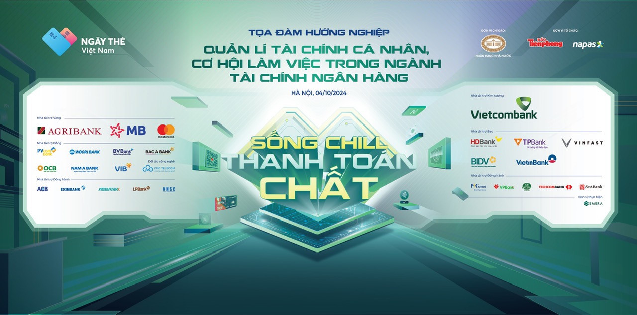 Báo Tiền Phong phối hợp cùng Vụ Truyền thông, Ngân hàng Nhà nước tổ chức tọa đàm “Quản lí tài chính cá nhân, cơ hội việc làm trong ngành Tài chính ngân hàng” vào sáng 4/10 tại Trường ĐH Kinh tế Quốc dân.