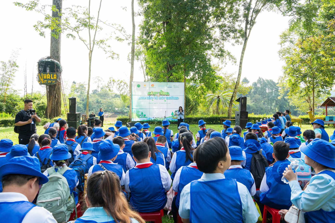 Chương trình tham quan trải nghiệm, học tập cho học sinh là một hoạt động nằm trong dự án “Mizuiku - Em yêu nước sạch” nhằm nuôi dưỡng nhận thức cho thế hệ tương lai về bảo vệ tài nguyên rừng, giữ gìn nguồn nước.