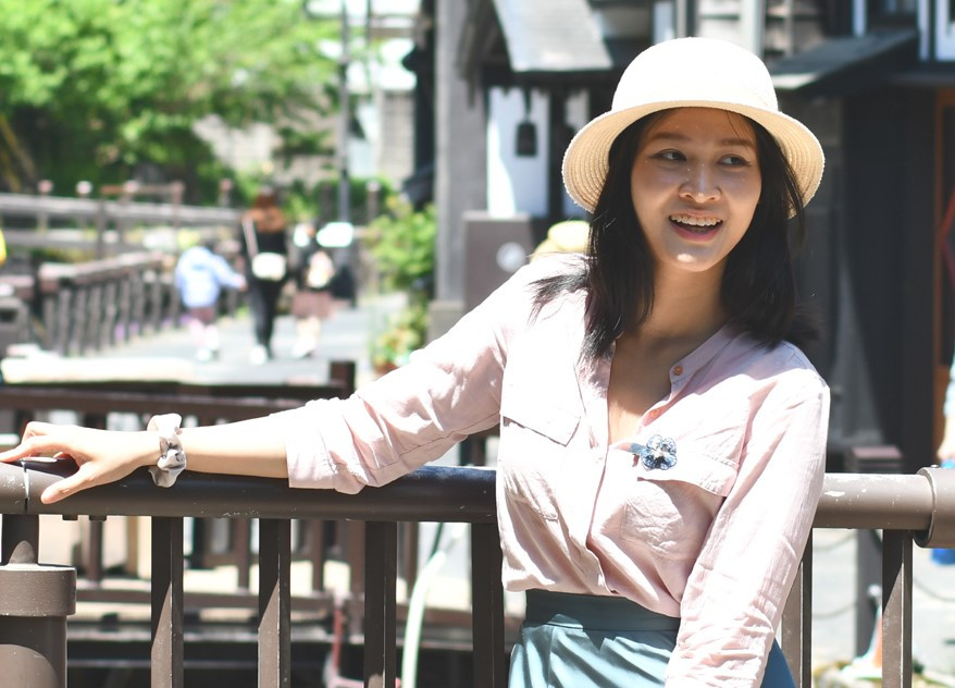 Tiến sĩ tâm lý học Đặng Hoàng Ngân. Tiến sĩ tâm lý học Đặng Hoàng Ngân.