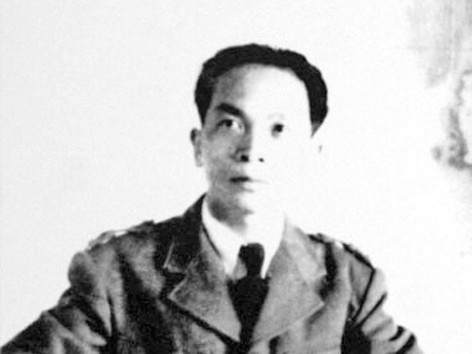 Với tài thao lược xuất chúng của vị Bộ trưởng Quốc phòng 36 tuổi, dù lực lượng vũ trang còn non trẻ nhưng quân và dân ta đã giành được chiến thắng vang dội trong chiến dịch Việt Bắc 1947. Chiến dịch do Bộ Tổng chỉ huy trực tiếp chỉ huy, Võ Nguyên Giáp làm chỉ huy trưởng. Năm 1948, ở tuổi 37, Võ Nguyên Giáp được phong quân hàm Đại tướng và trở thành Đại tướng đầu tiên của Quân đội Nhân dân Việt Nam