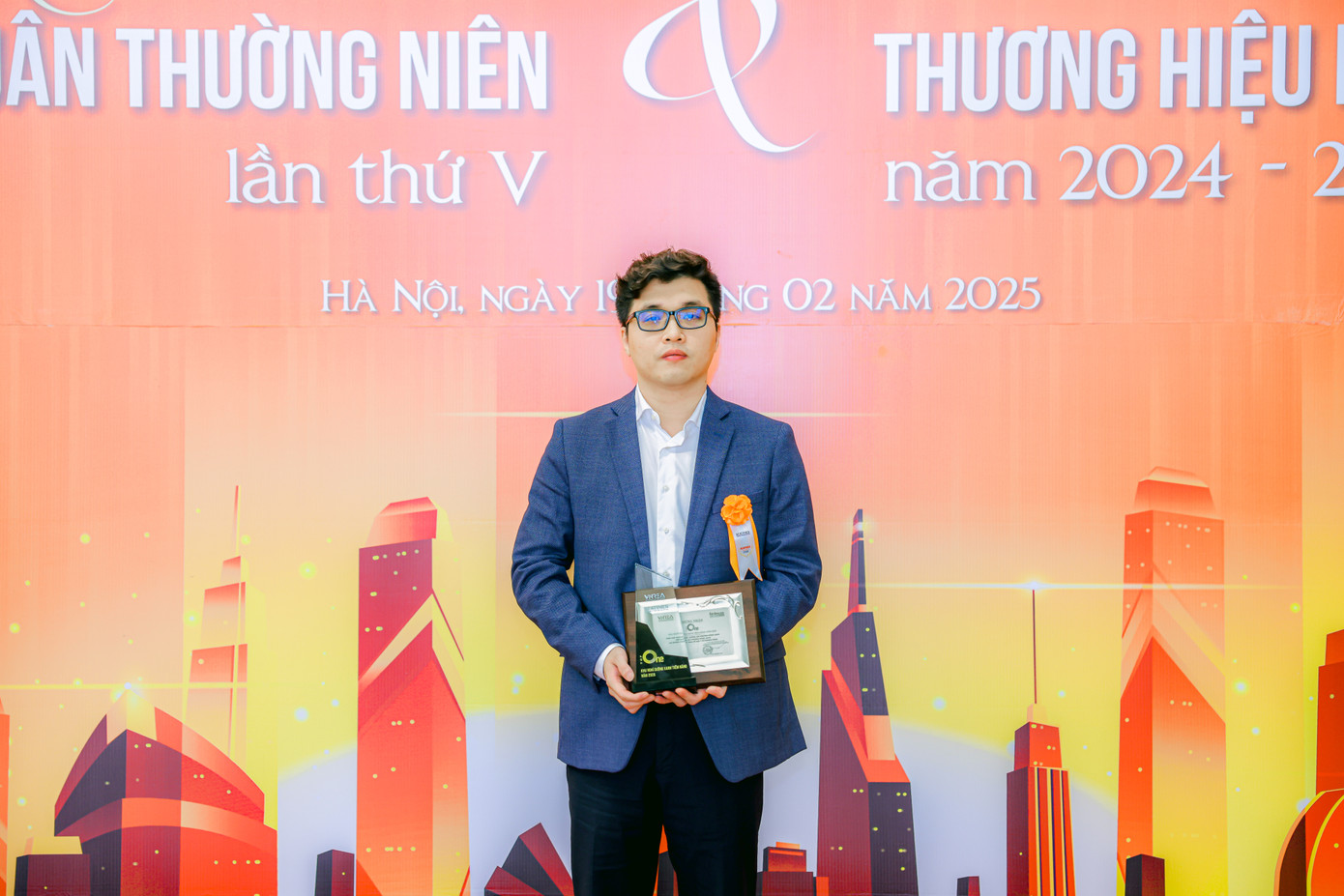 Phương Đông Asahi tỏa sáng với giải thưởng "Top One Khu nghỉ dưỡng xanh tiềm năng năm 2025" Phương Đông Asahi tỏa sáng với giải thưởng "Top One Khu nghỉ dưỡng xanh tiềm năng năm 2025"
